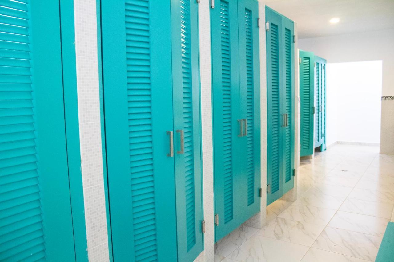 Esduma La Perla Hotel إيسلا موخيريس المظهر الخارجي الصورة