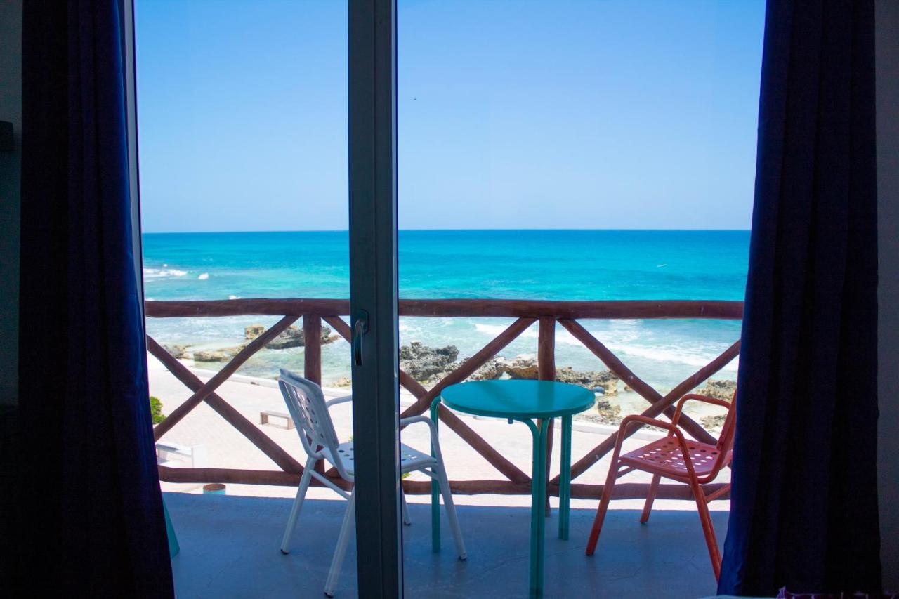 Esduma La Perla Hotel إيسلا موخيريس المظهر الخارجي الصورة