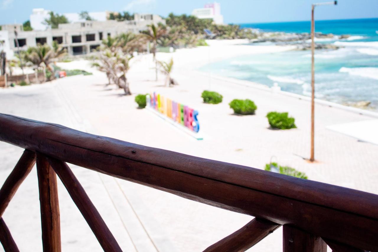 Esduma La Perla Hotel إيسلا موخيريس المظهر الخارجي الصورة