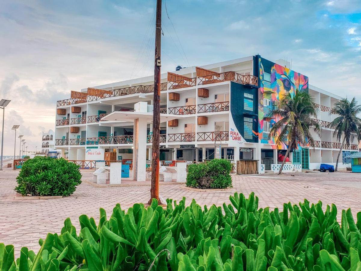 Esduma La Perla Hotel إيسلا موخيريس المظهر الخارجي الصورة