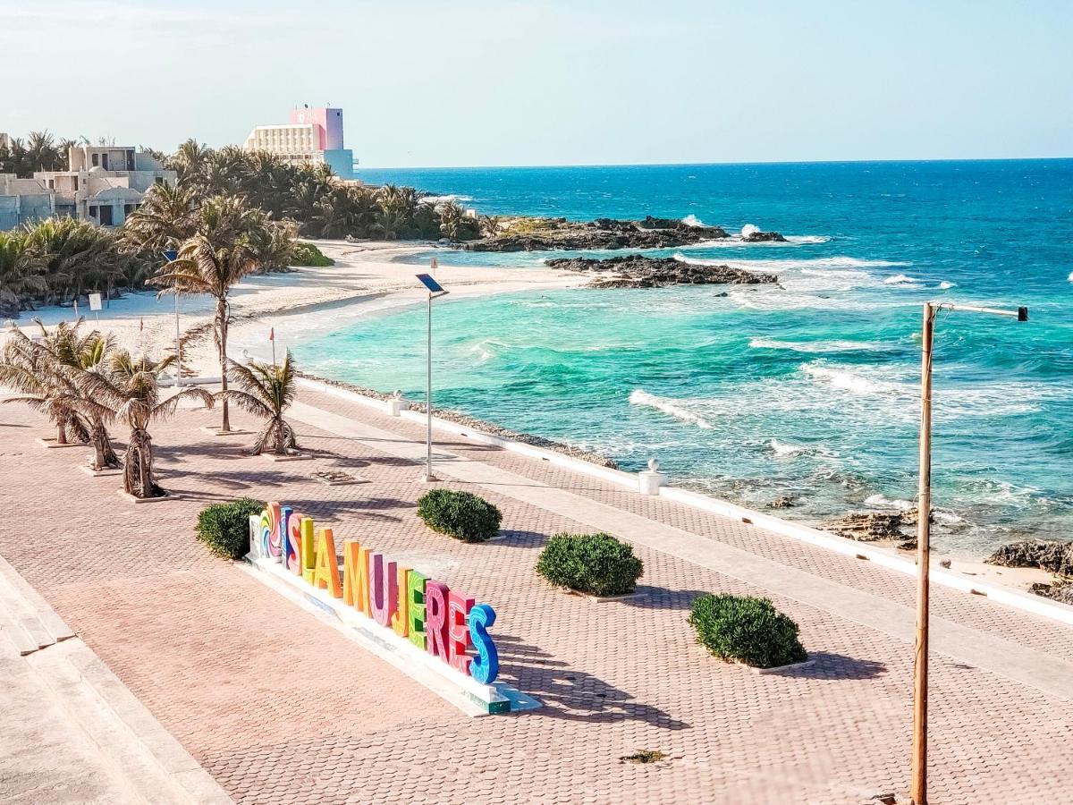 Esduma La Perla Hotel إيسلا موخيريس المظهر الخارجي الصورة