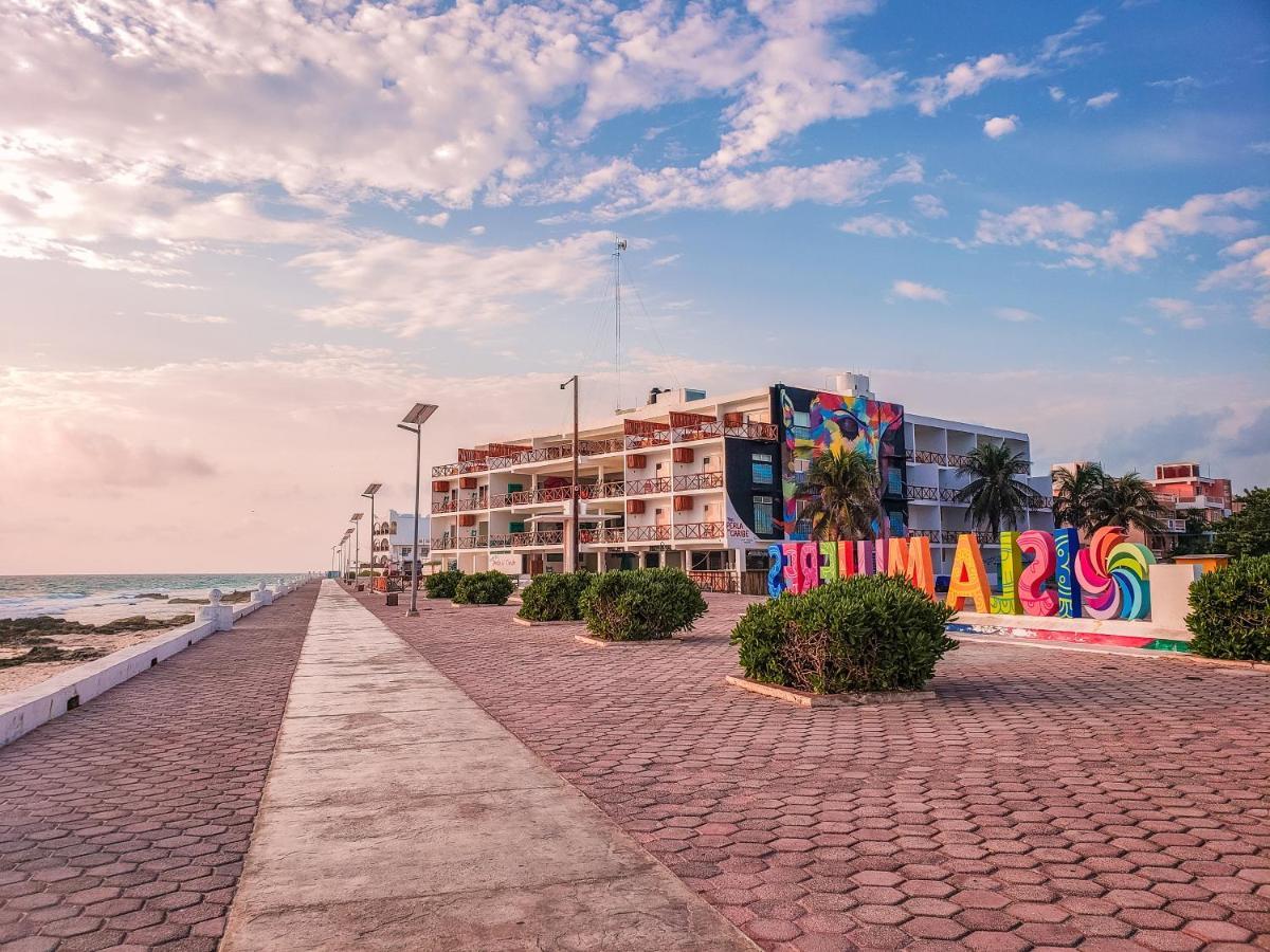Esduma La Perla Hotel إيسلا موخيريس المظهر الخارجي الصورة